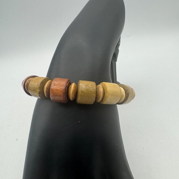 Stretchy Wooden Beaded Bracelet Natural Brown Beige Tones Handmade - Picture 2 of 4